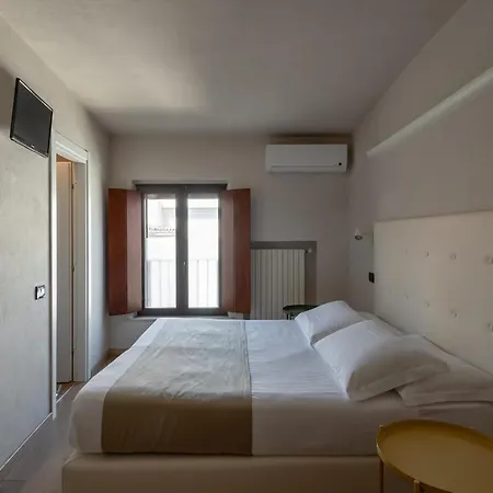 Ca' Tazzoli, Mantegnahotels Pensionat