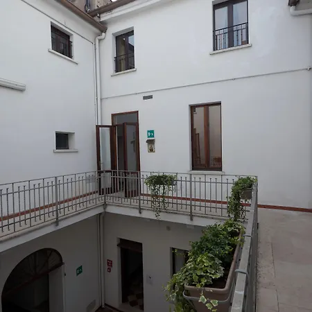 Pensionat Ca' Tazzoli, Mantegnahotels