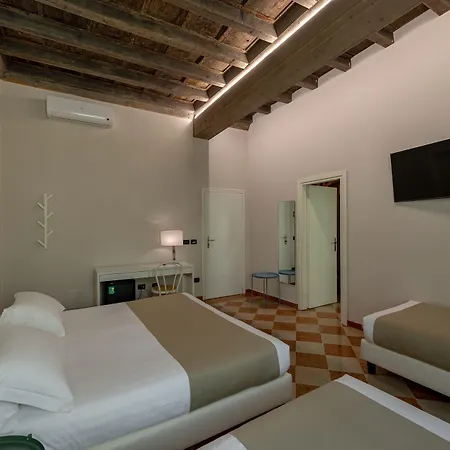 Ca' Tazzoli, Mantegnahotels Pensionat Mantova