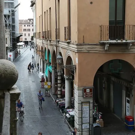 Ca' Tazzoli, Mantegnahotels Pensionat