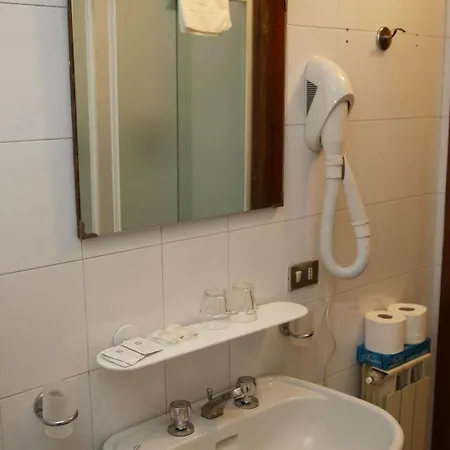 Ca' Tazzoli Pensjonat Mantua